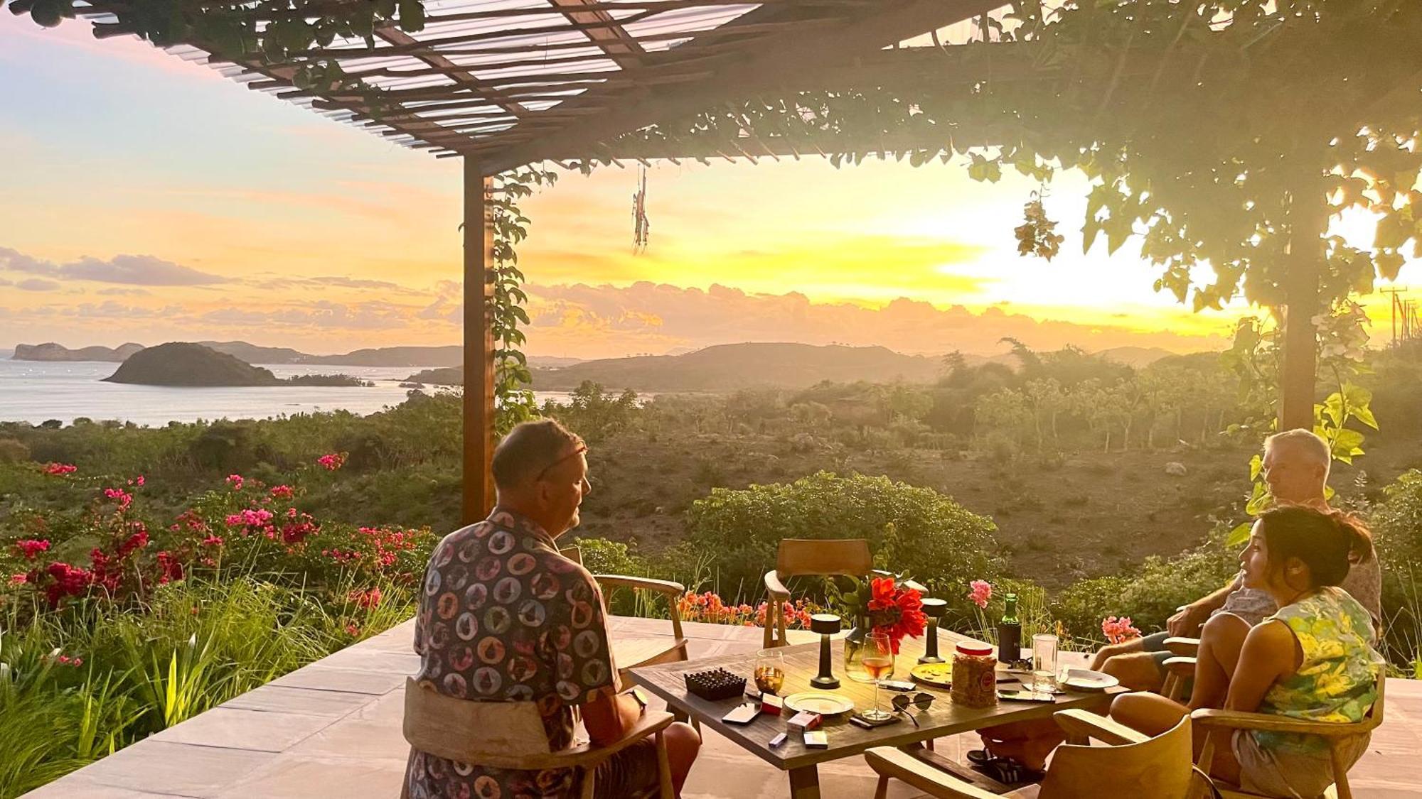 Lobster Bay Lombok Hotel Awang Exterior photo