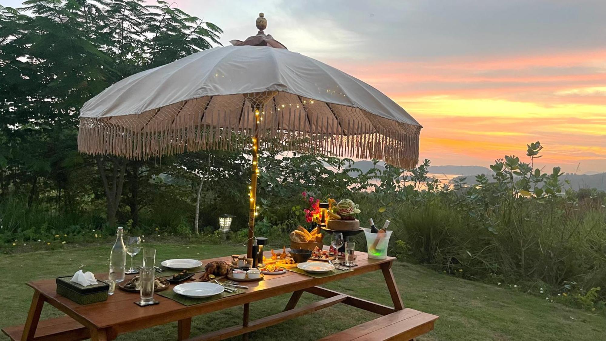 Lobster Bay Lombok Hotel Awang Exterior photo